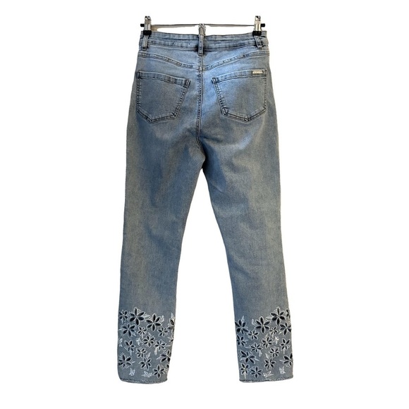 Joseph Ribkoff Floral Embroidered High Rise Jeans/Size 6 - Picture 3 of 11